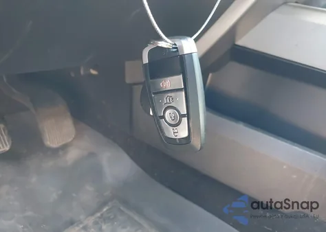 2020 Ford Expedition Xlt z USA, uszkodzony, nr VIN 1FMJU1HTXLEA51733